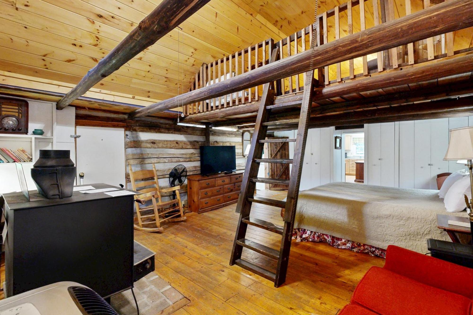 1 Bed 1 Bath Vacation Home In Sylva Exteriör bild