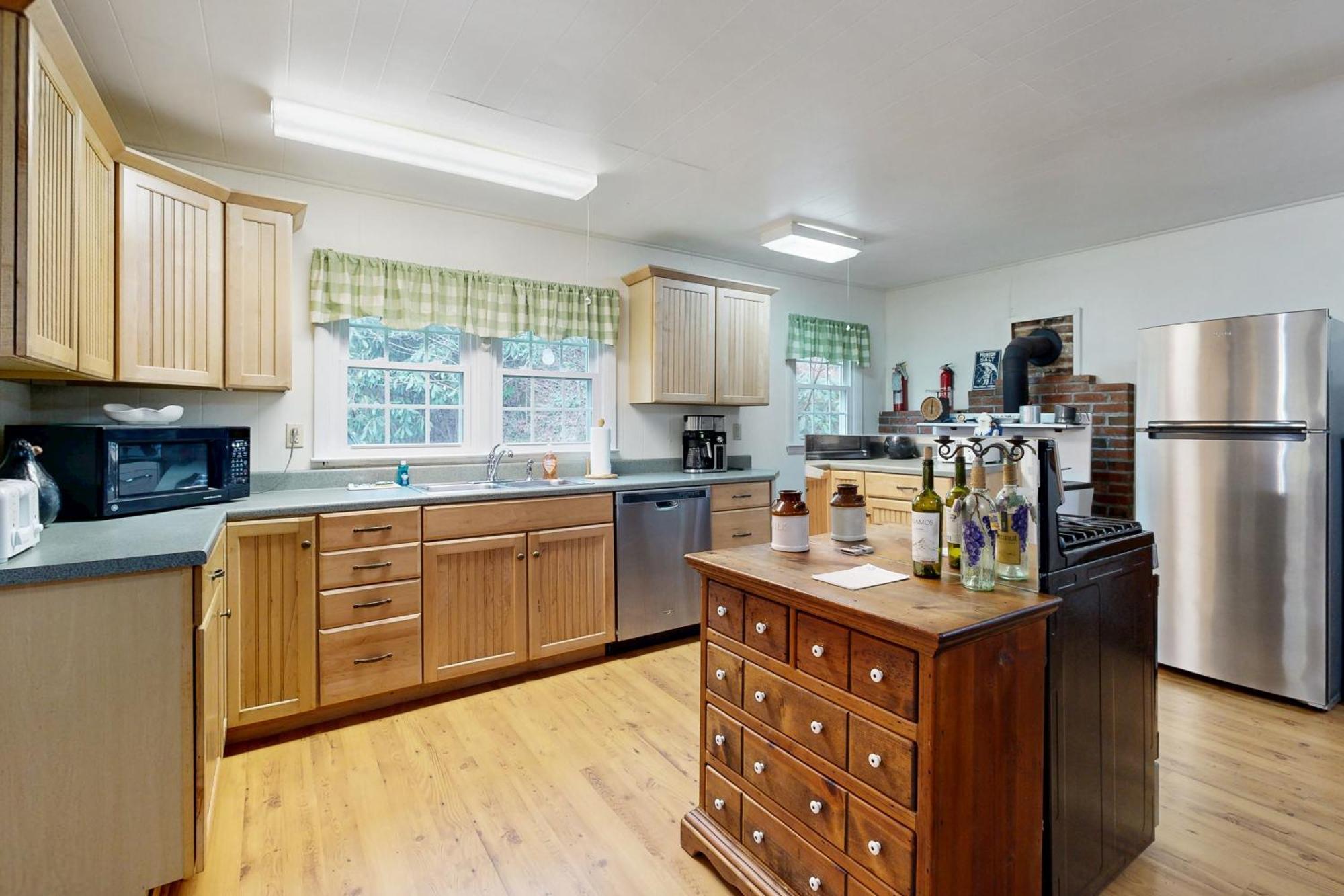 1 Bed 1 Bath Vacation Home In Sylva Exteriör bild