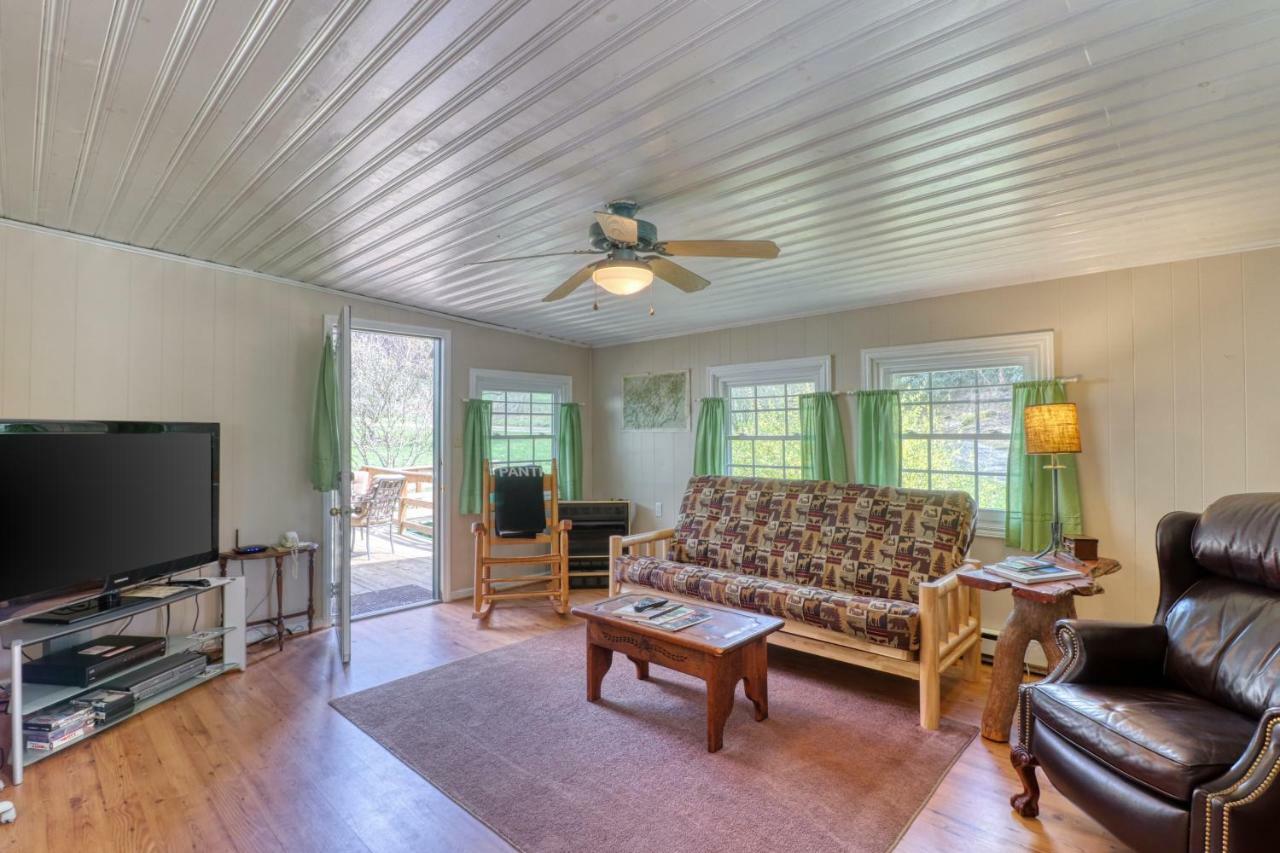 1 Bed 1 Bath Vacation Home In Sylva Exteriör bild