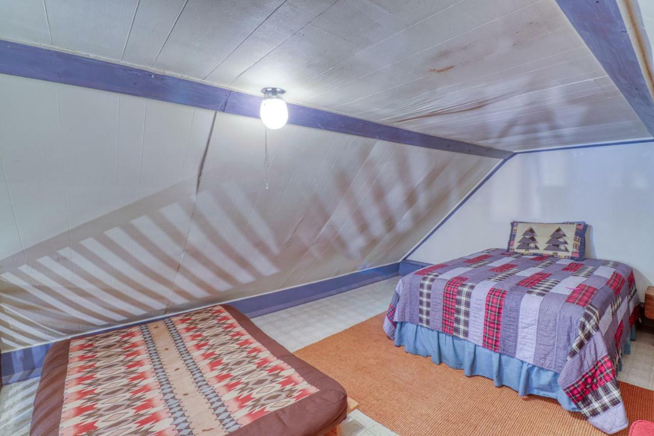1 Bed 1 Bath Vacation Home In Sylva Exteriör bild