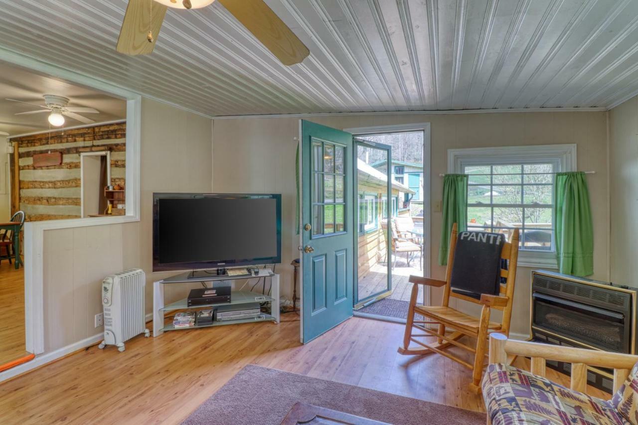 1 Bed 1 Bath Vacation Home In Sylva Exteriör bild