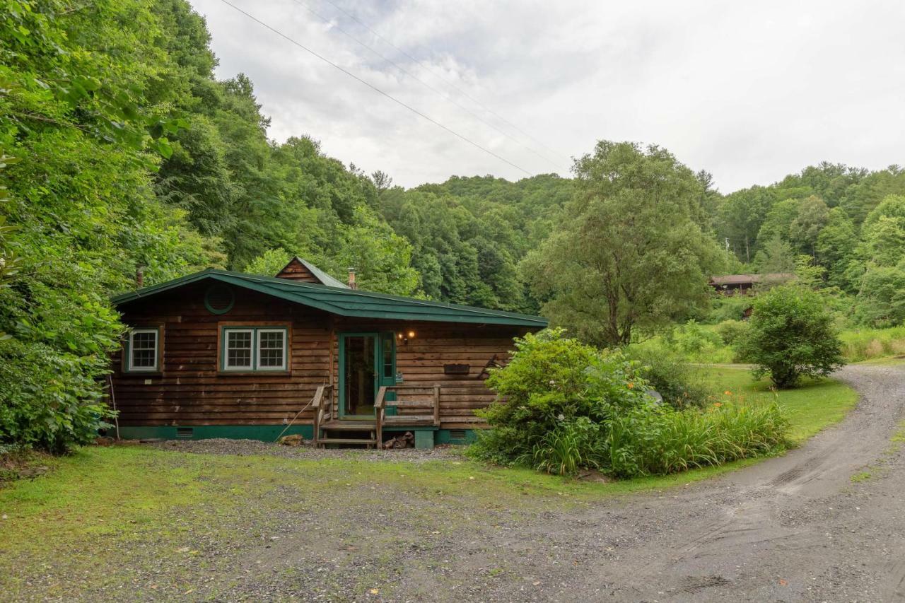 1 Bed 1 Bath Vacation Home In Sylva Exteriör bild