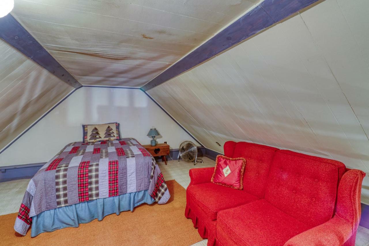 1 Bed 1 Bath Vacation Home In Sylva Exteriör bild